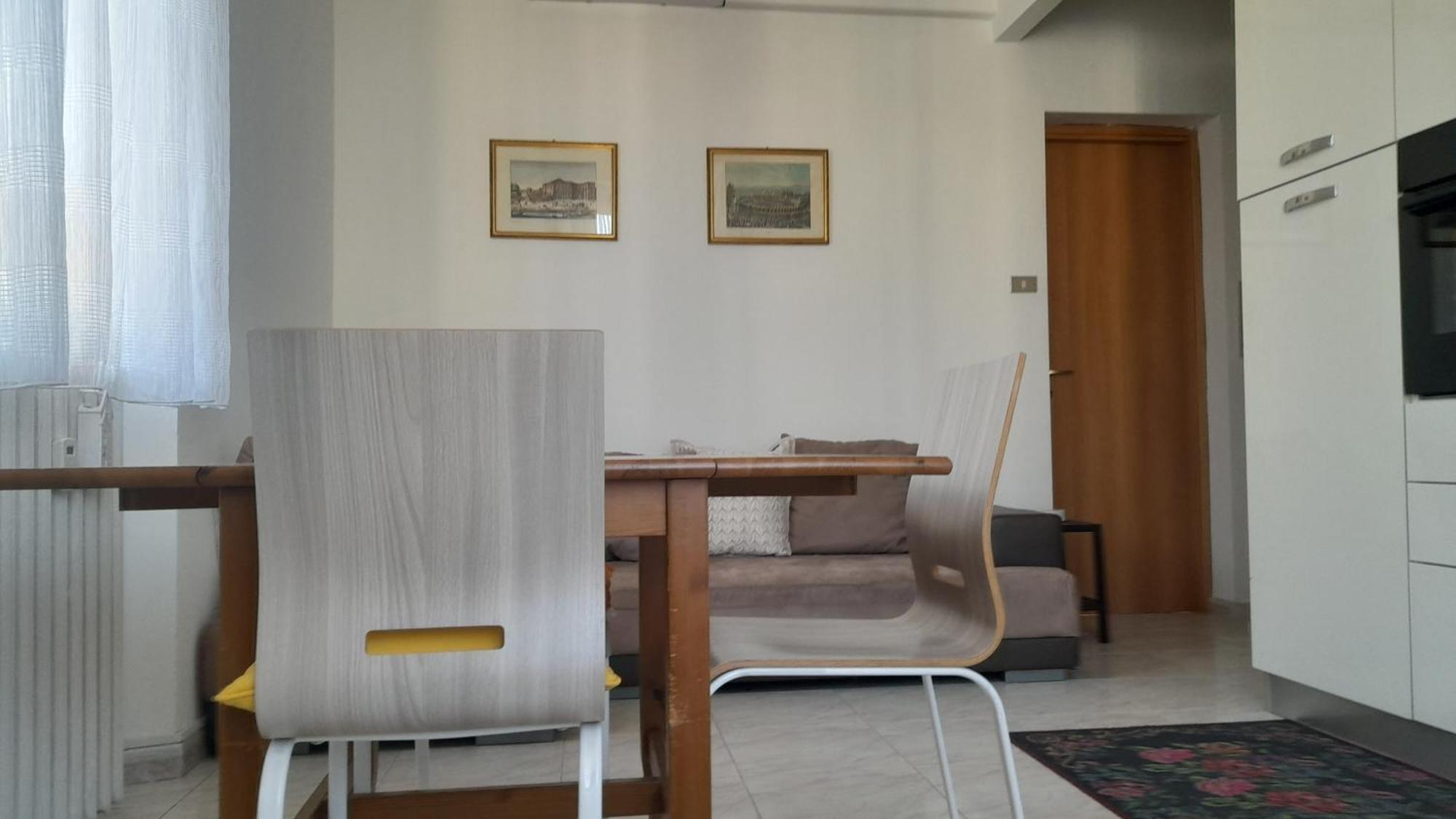 Apartment Duomo Bocconi Navigli Milano Esterno foto